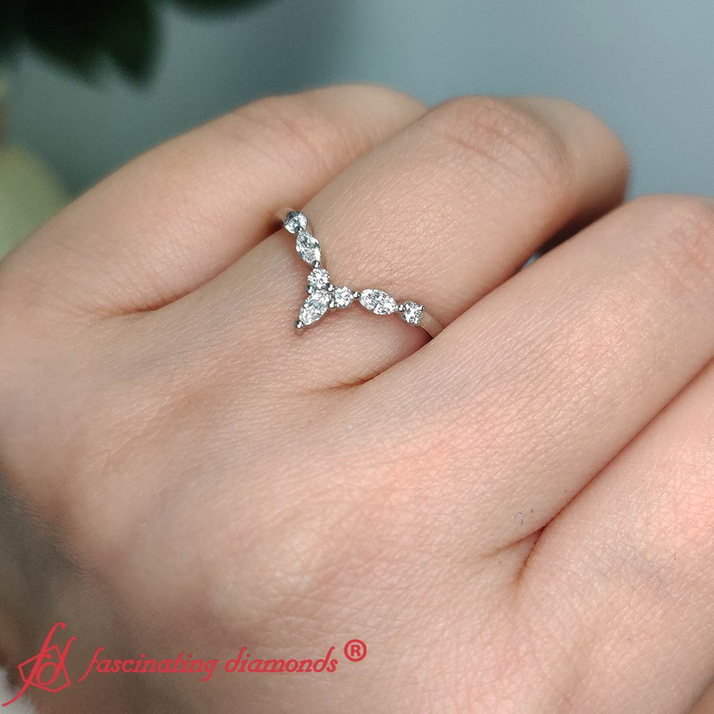Crown Marquise And Round Band